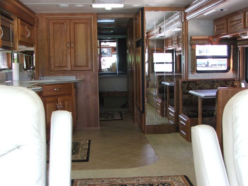 2004 Monaco Windsor 40PST - 004