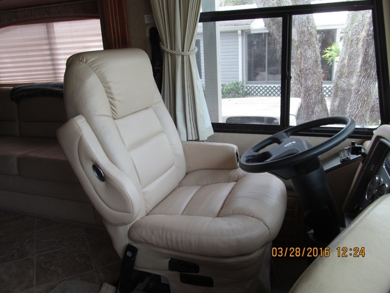 2008 Holiday Rambler Ambassador 40DFT - 010