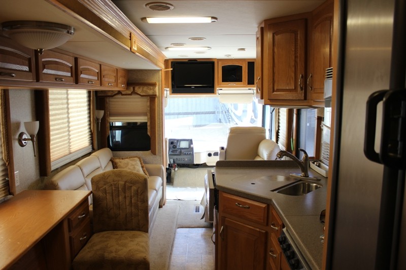 2008 Newmar Grand Star 3751 - 003