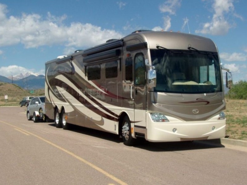 2012 American Coach American Revolution 42T - 002
