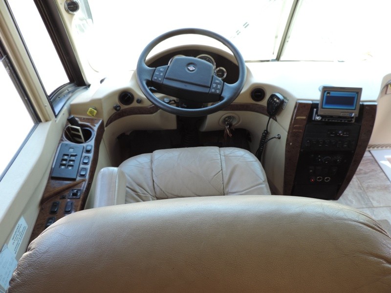 2004 Newmar Mountain Aire 4301 - 007