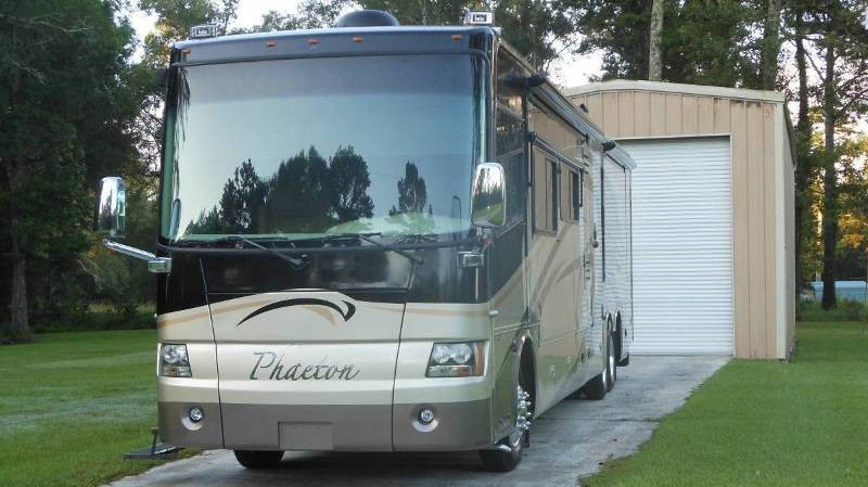 2008 Tiffin Phaeton 42QRH - 003