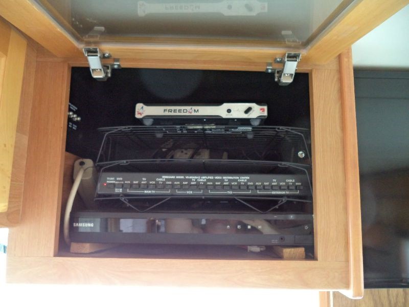 2006 Holiday Rambler Endeavor 40PDQ - 014