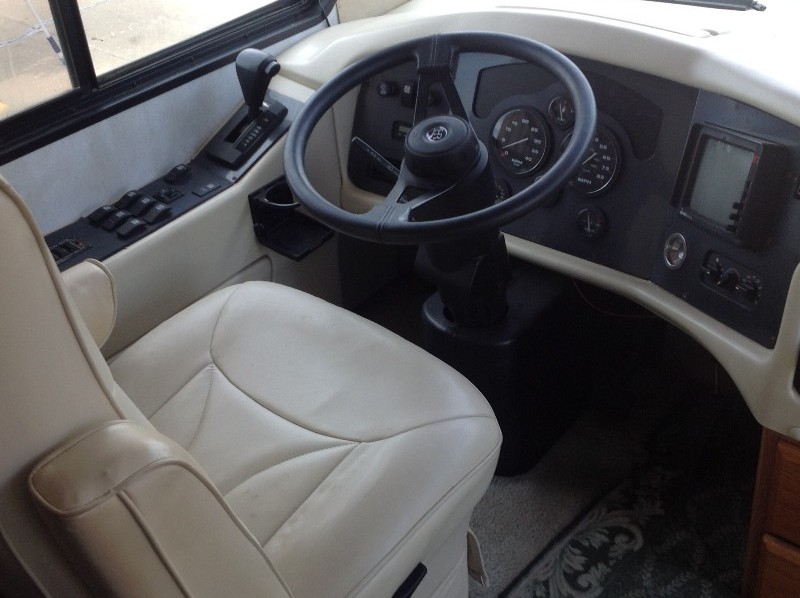 2000 Holiday Rambler Ambassador - 012