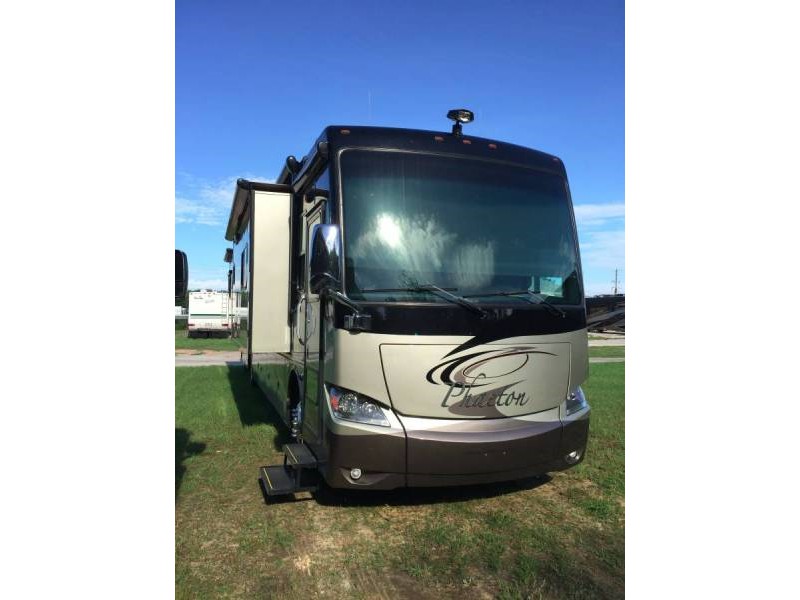 2012 Tiffin Phaeton 40QTH - 022