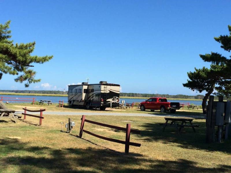 2011 Winnebago Vista 35F - 005