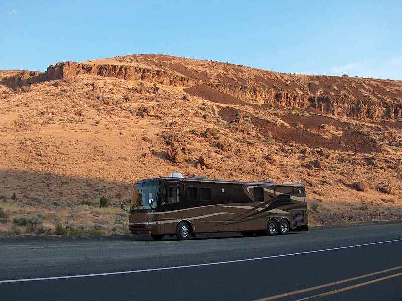 2003 Newmar Essex 4371 Oxford - 001