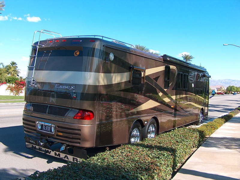 2003 Newmar Essex 4371 Oxford - 002