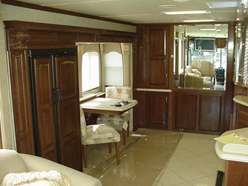 2003 Newmar Essex 4371 Oxford - 004