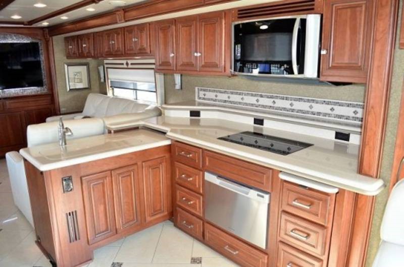 2013 Itasca Ellipse 42GD - 007