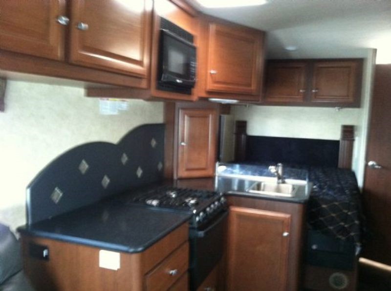 2014 Fleetwood Jamboree Searcher 25K - 003