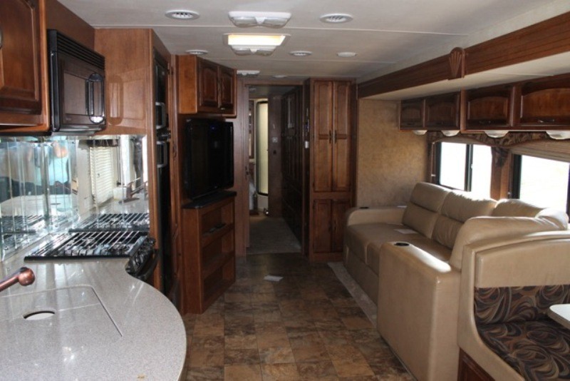 2013 Coachmen Mirada - 005