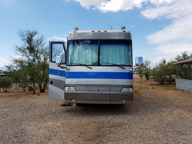 2003 Beaver Monterey 40 Newport - 002