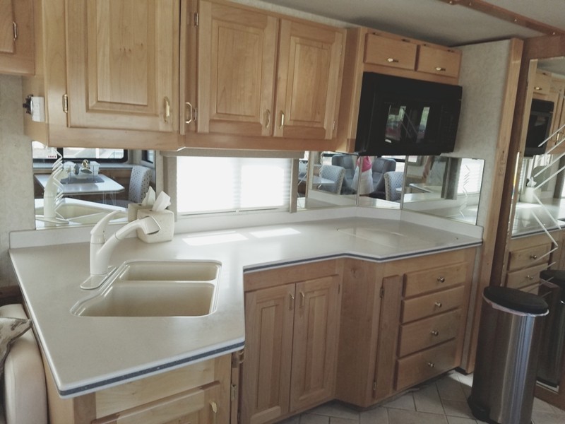 2003 Beaver Monterey 40 Newport - 004