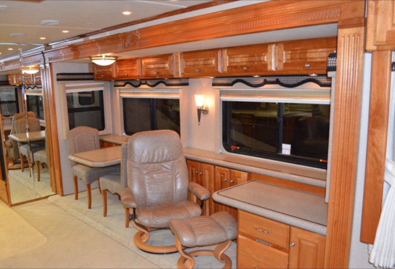 2004 Monaco Dynasty 42 Diamond IV - 007