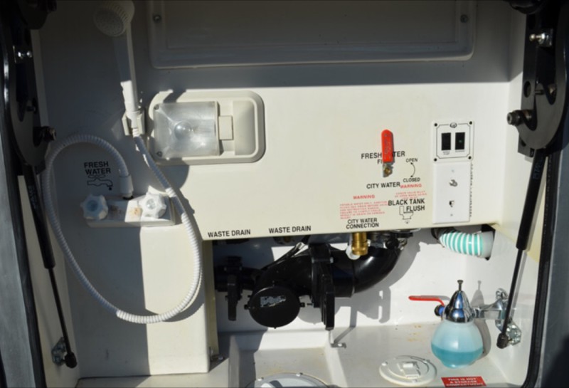 2004 Monaco Dynasty 42 Diamond IV - 043