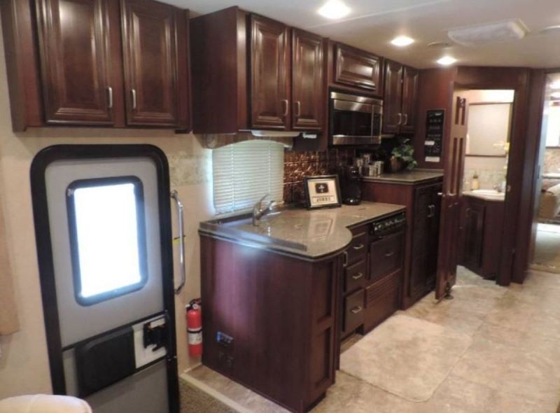 2011 Thor Challenger 36FD - 007
