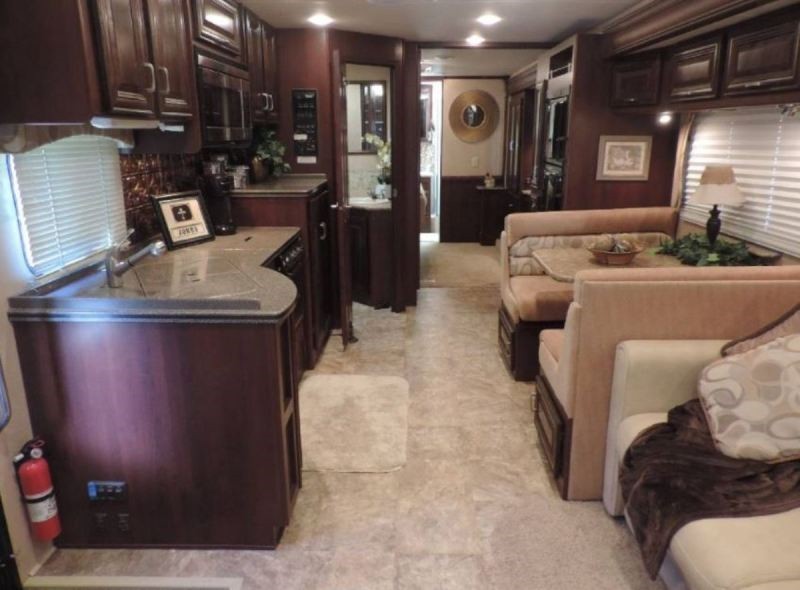2011 Thor Challenger 36FD - 030