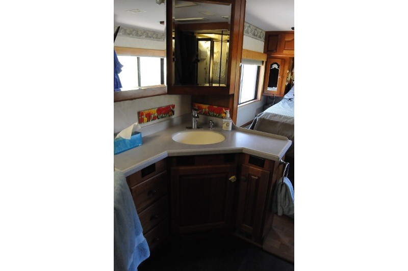 1999 Monaco Executive - 006