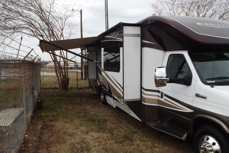 2016 Winnebago Aspect 30J - 003