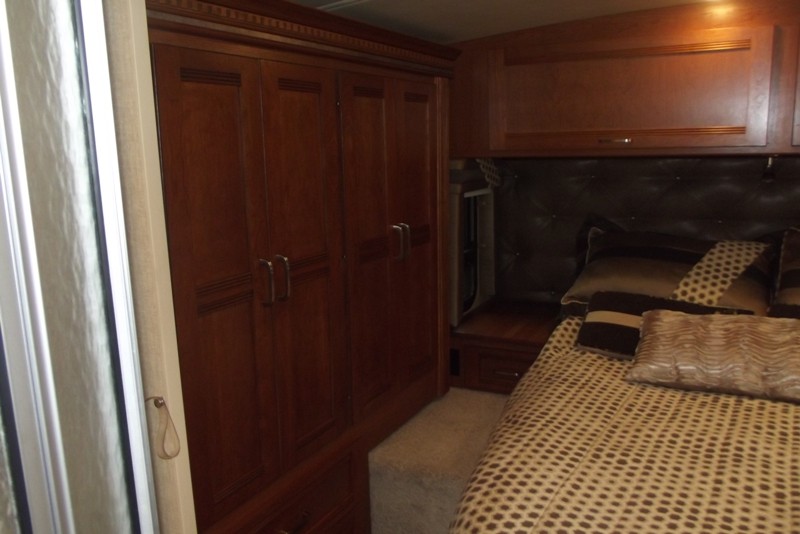 2016 Winnebago Aspect 30J - 011