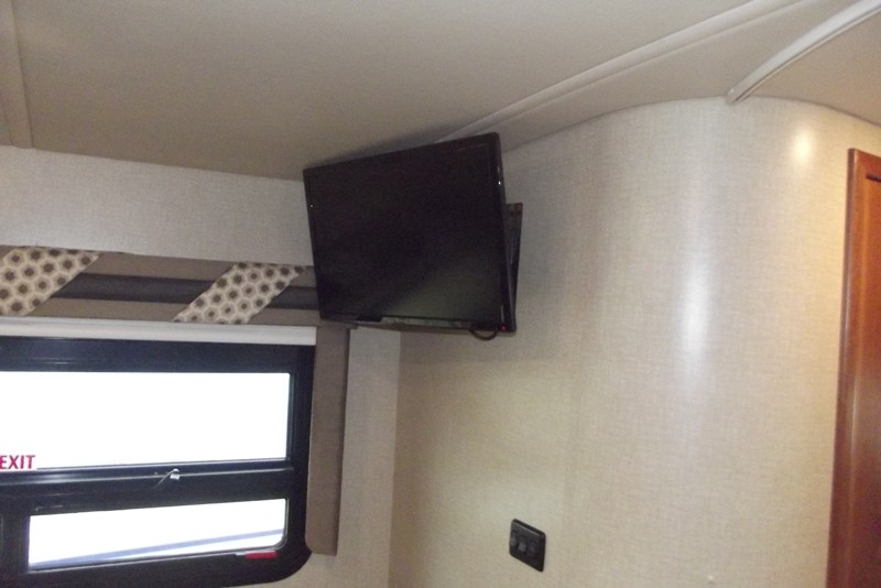 2016 Winnebago Aspect 30J - 012