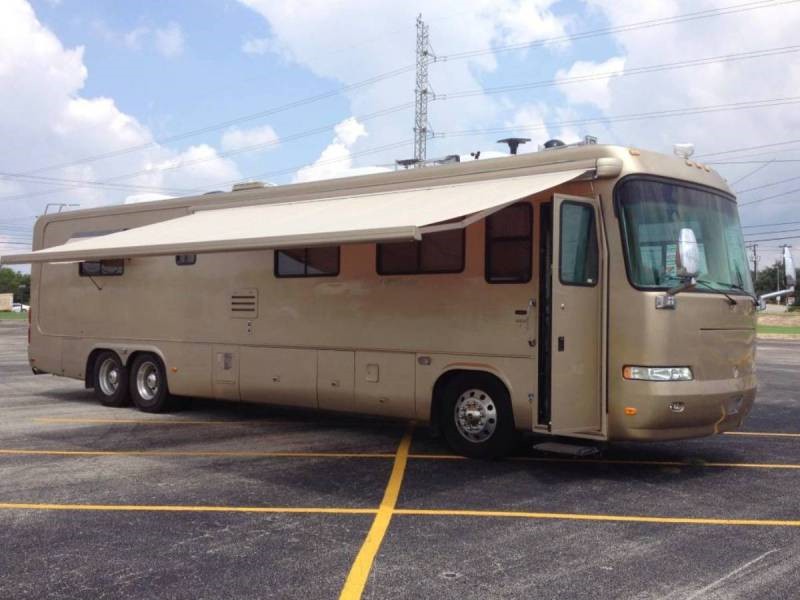 2003 Monaco Executive - 004