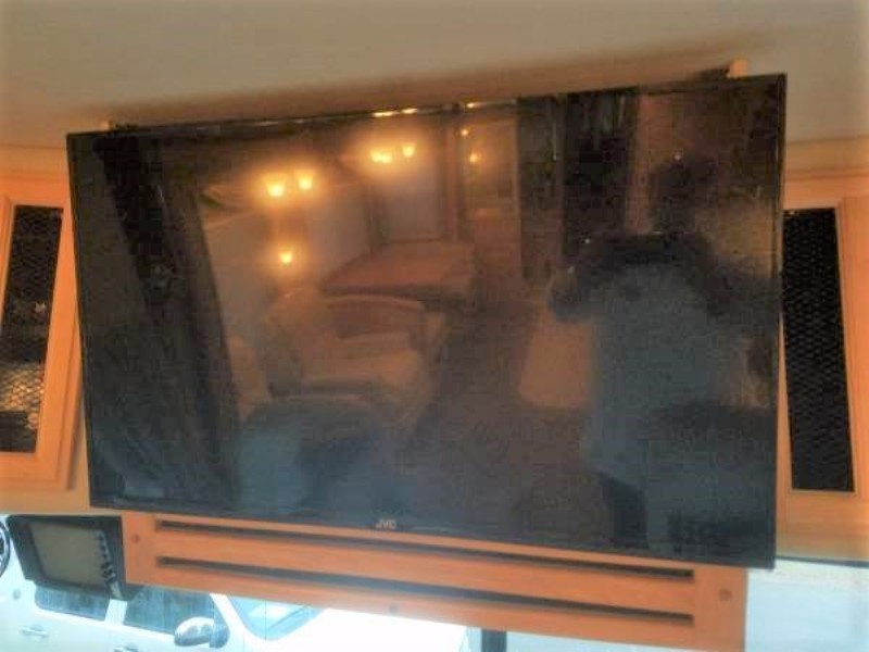 2005 Fleetwood Providence 39S - 012