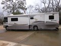 2006 Winnebago Voyage 38J - 002