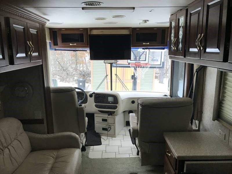 2003 Newmar Dutch Star 4007  - 006