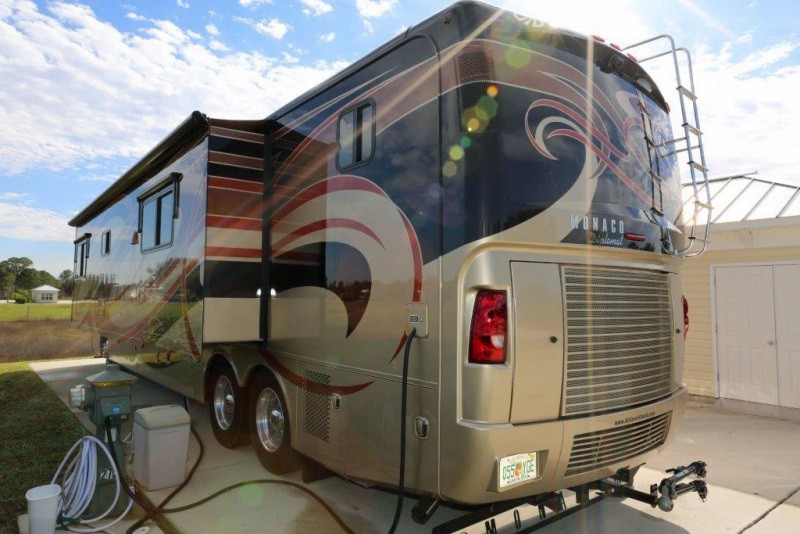 2011 Monaco Diplomat 43DFT - 006