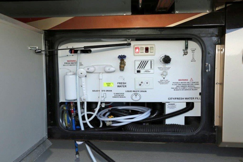 2011 Monaco Diplomat 43DFT - 020