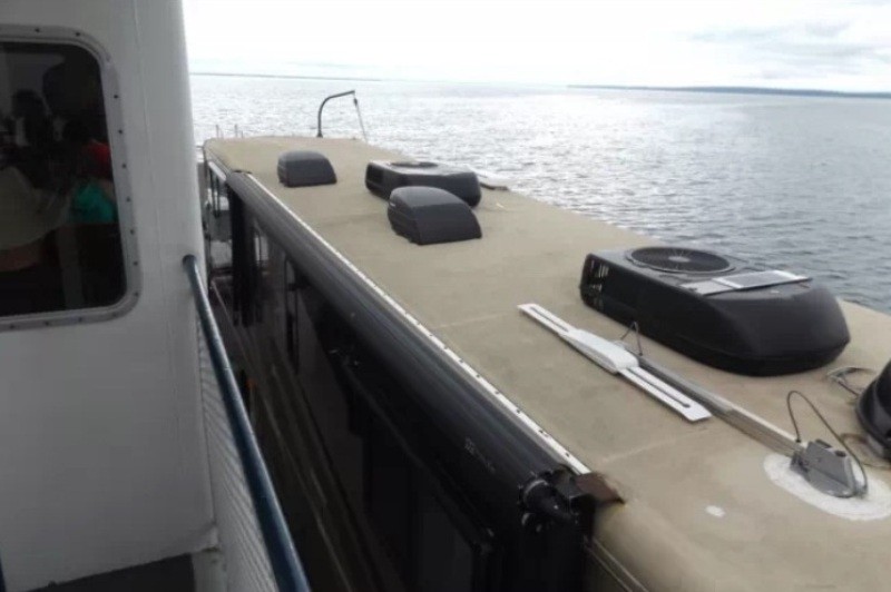 2005 Fleetwood Providence 39S - 006