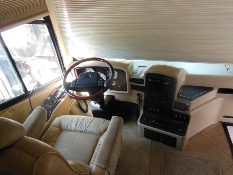 2005 Monaco Signature 44 Conquest III - 008