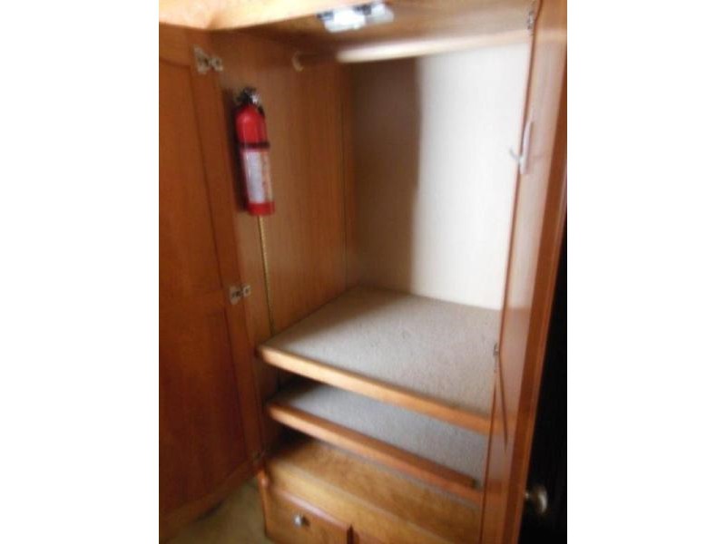 2005 Monaco Signature 44 Conquest III - 023