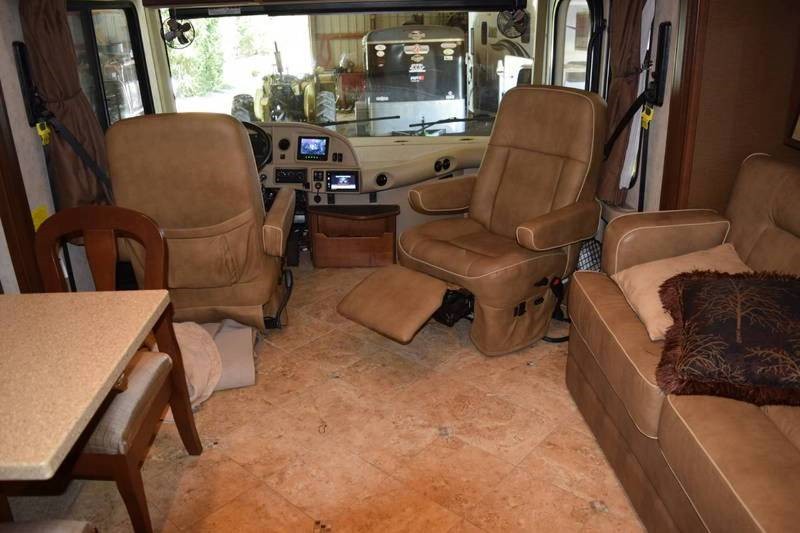 2012 Fleetwood Expedition 38S - 008