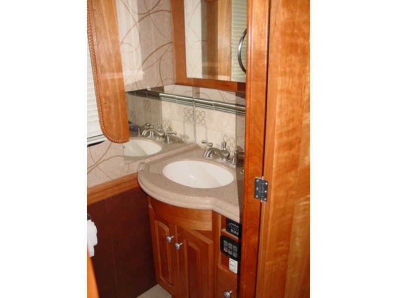 2007 Monaco Signature 45 Conquest IV - 022