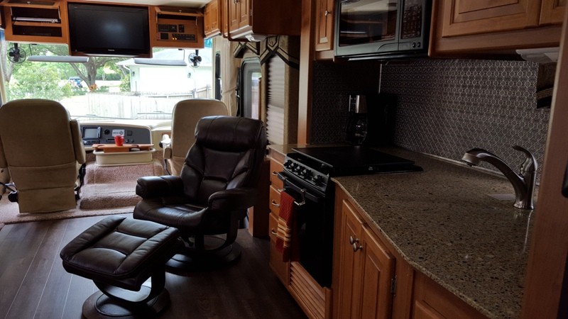 2009 Tiffin Allegro Open Road 35QBA - 009