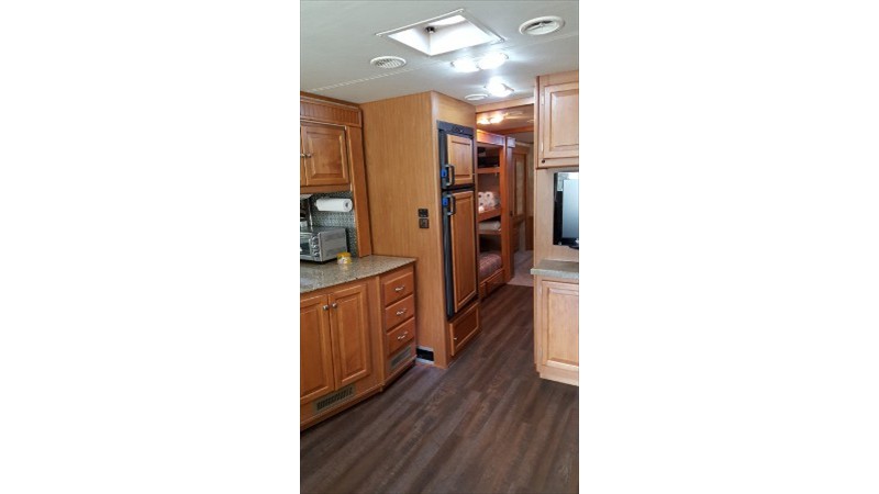 2009 Tiffin Allegro Open Road 35QBA - 016