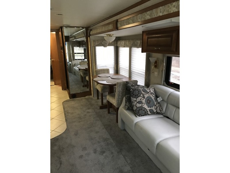 2004 Monaco Safari Cheetah 38PDQ - 007