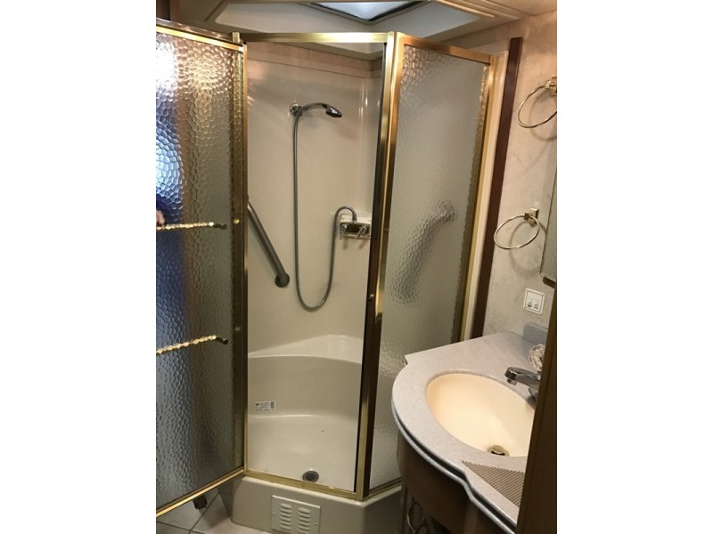 2004 Monaco Safari Cheetah 38PDQ - 016