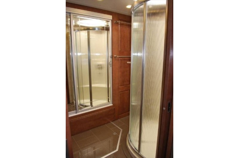 2014 Fleetwood Providence 42M - 016