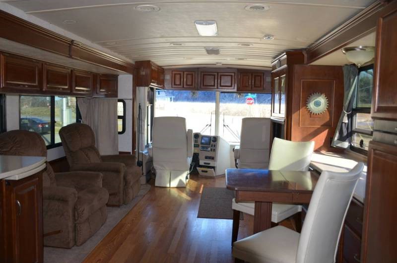 2004 Winnebago Vectra 40AD - 011