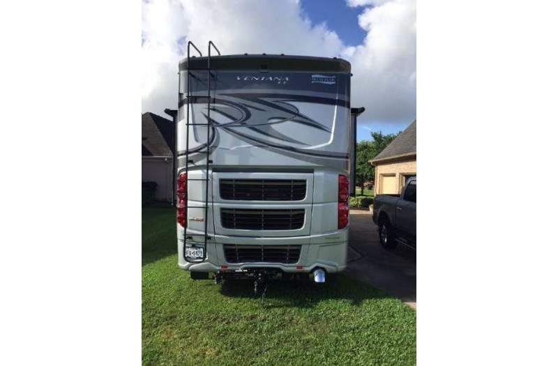 2016 Newmar Ventana LE 4037 - 005