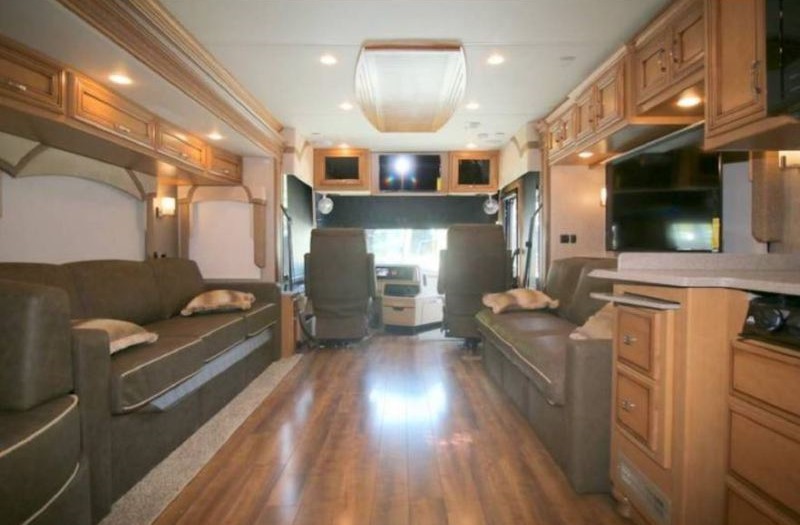 2016 Newmar Ventana LE 4037 - 010