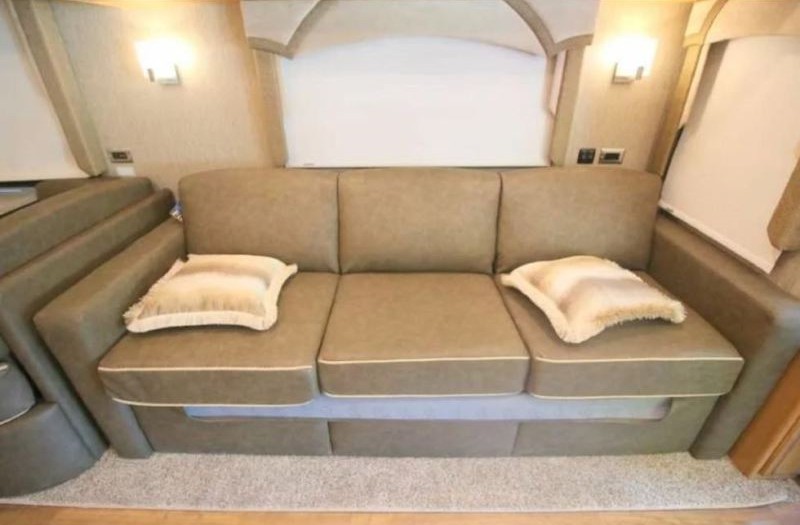 2016 Newmar Ventana LE 4037 - 011