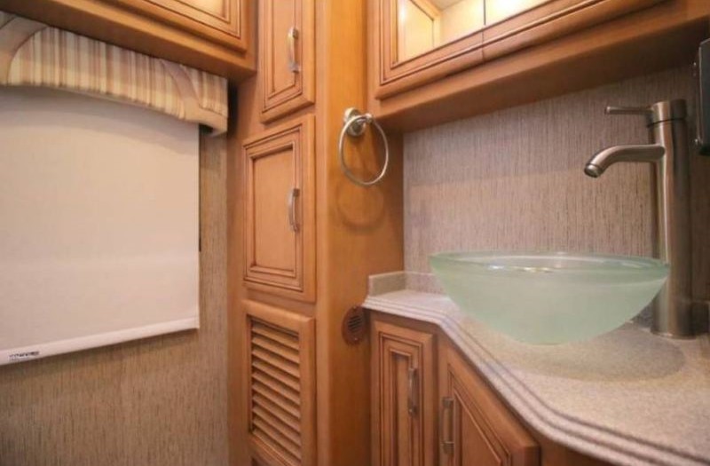 2016 Newmar Ventana LE 4037 - 018