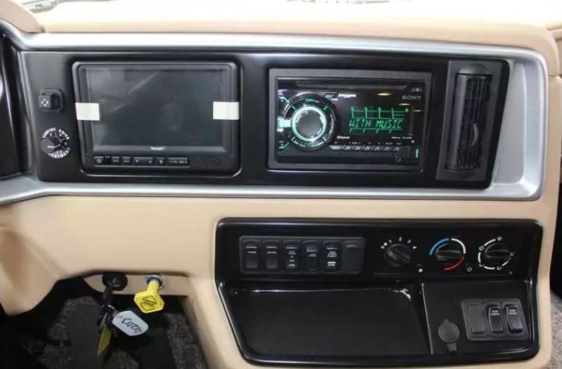 2016 Newmar Ventana LE 4037 - 024