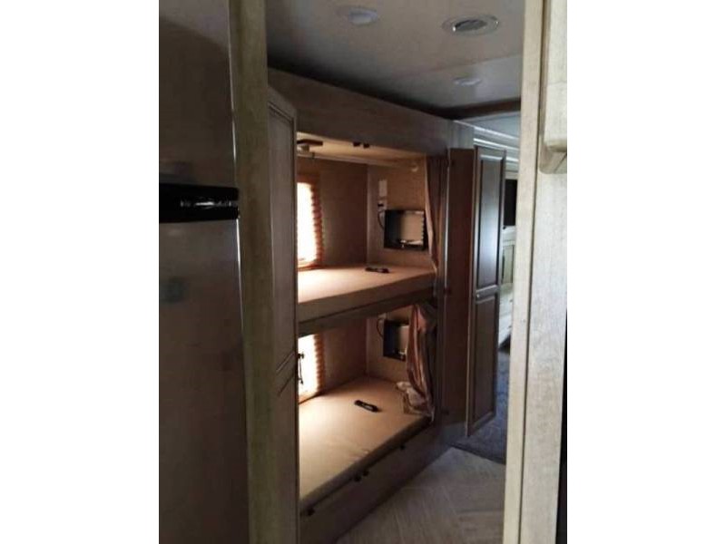 2015 Coachmen Encounter 36BH - 005