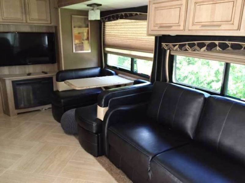 2015 Coachmen Encounter 36BH - 006